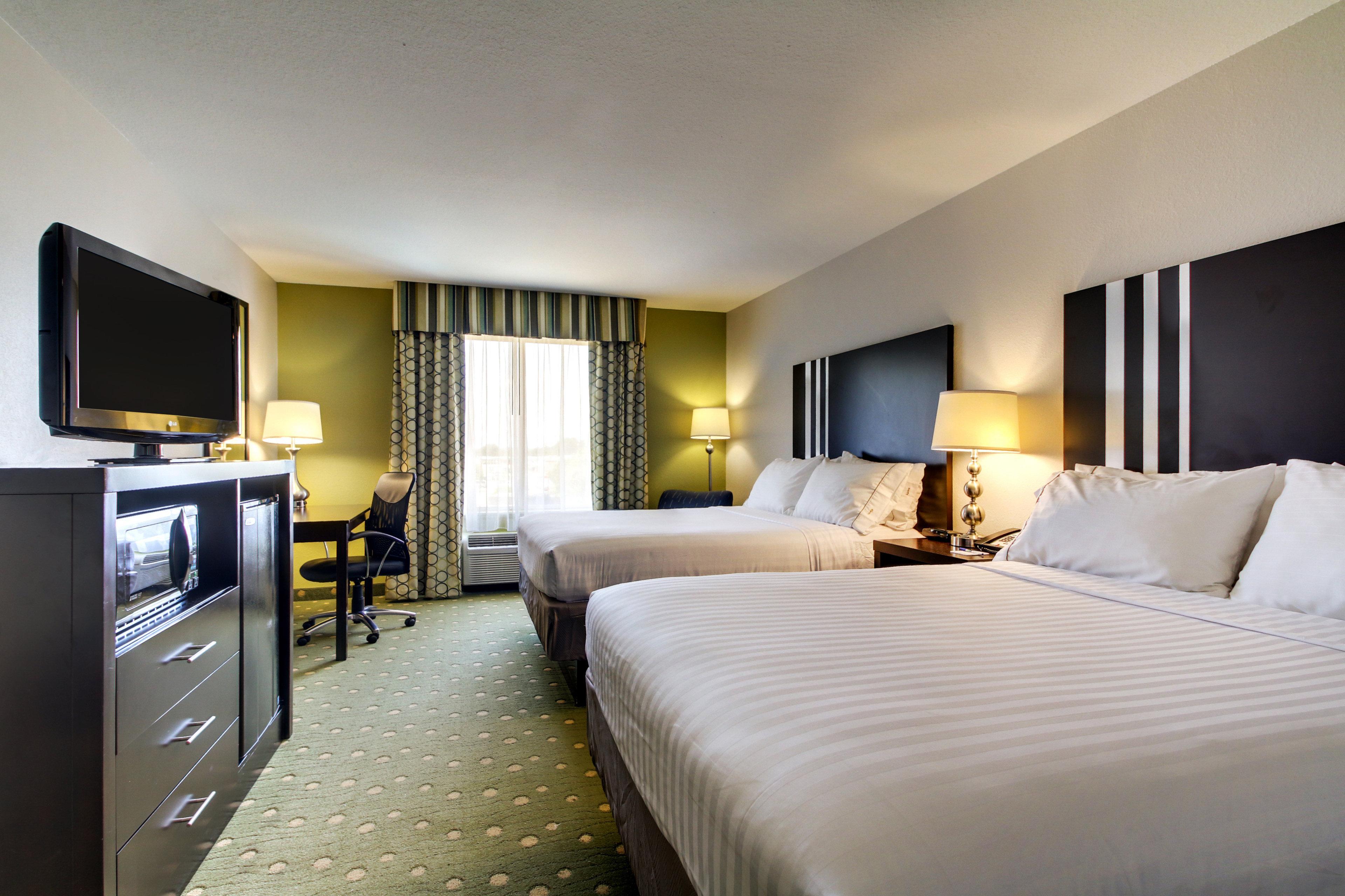 Holiday Inn Express Hotel & Suites Live Oak By Ihg Exterior foto